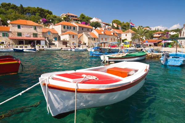 Maslinica, eiland solta, Kroatië — Stockfoto