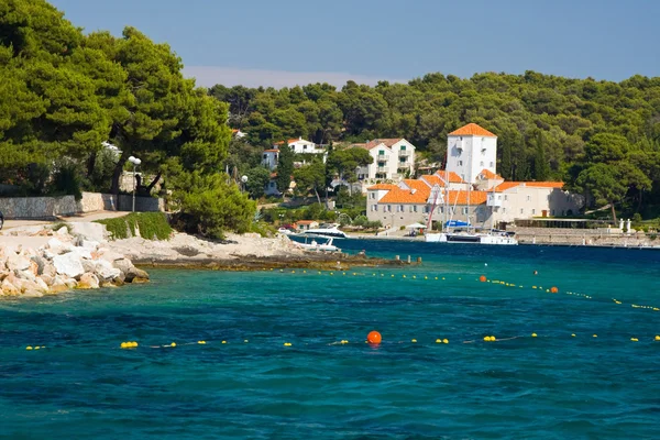 Maslinica, eiland solta, Kroatië — Stockfoto