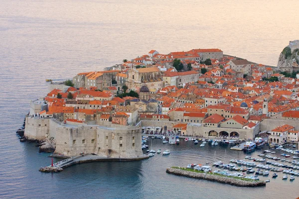 A cidade velha de dubrovnik, croácia — Fotografia de Stock