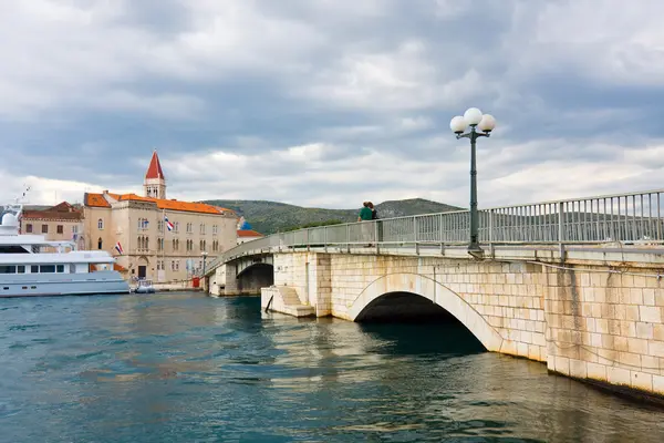 크로아티아의 도시 트로 기 르 — 스톡 사진