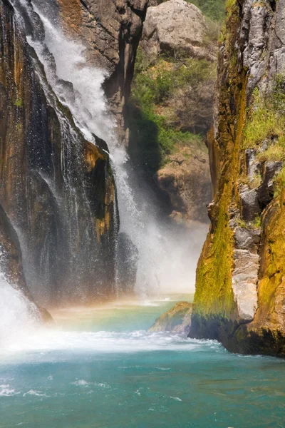 Alara ucansu selalesi, waterval, Turkije — Stockfoto