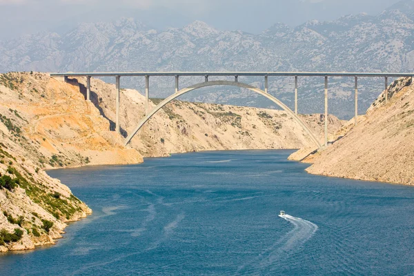 Maslenica Boğazı Adriyatik Denizi'nin kuzeyindeki zadar, Hırvatistan — Stok fotoğraf