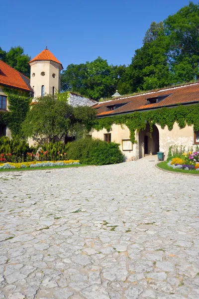 Замок Скала Pieskowa поблизу Кракова — стокове фото