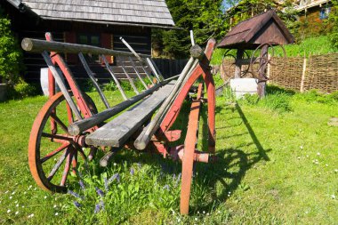 eski ahşap Koç tekerlek