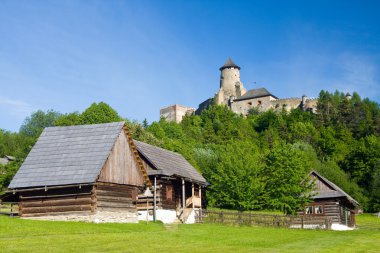 Stara lubovna Kalesi ve bir açık hava halk Müzesi, Slovakya