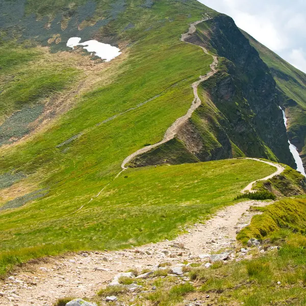 Tatra gebergte - chocholowska valley — Stockfoto