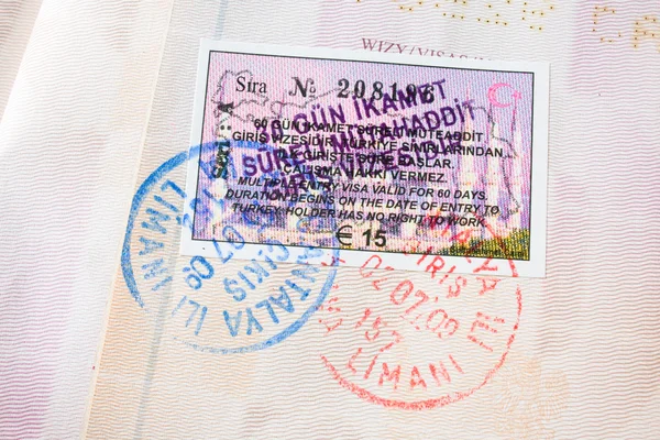 Passport stämplar bakgrund med olika länder — Stockfoto