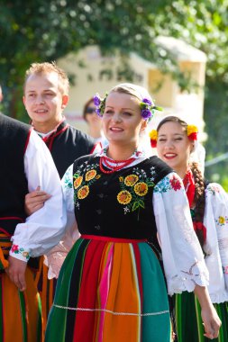 Lochow, Polonya-25 Haziran 2011: Uluslararası Folklor toplantıları 