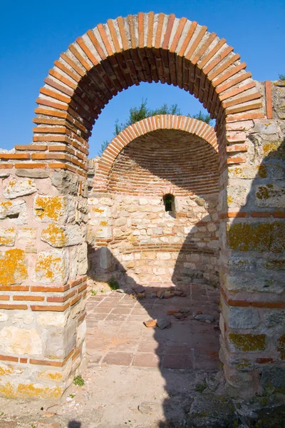 Oude kerk in nessebar, Bulgarije. UNESCO werelderfgoed — Stockfoto