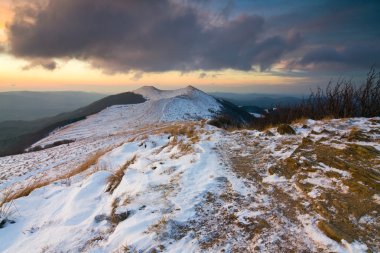 sonbaharda bieszczady dağlar, Polonya
