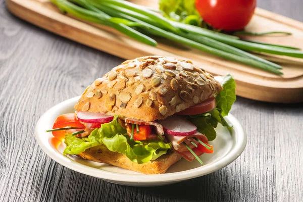 Fresh Homemade Sandwich with Ham Lettuce and Tomato — Stock Photo, Image