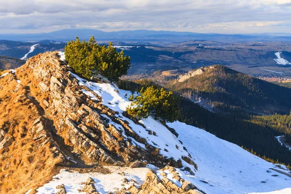 Хала-Гасеникова, зимний пейзаж, Высокие Татры — стоковое фото