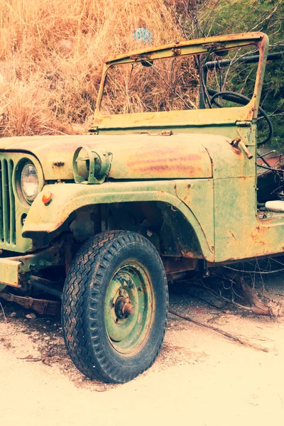 Vintage παλιό αυτοκίνητο — Φωτογραφία Αρχείου