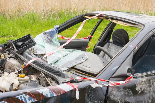 Detalhes de um carro um acidente — Fotografia de Stock