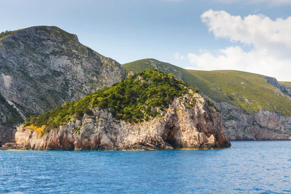 Piękne błękitne jaskinie na wyspie zakynthos, Grecja — Zdjęcie stockowe