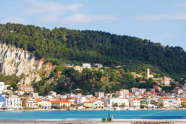 มุมมองของเมืองและท่าเรือ Zakynthos, กรีก — ภาพถ่ายสต็อก