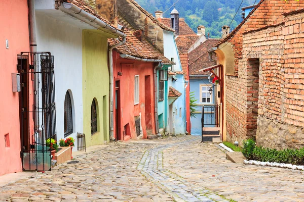Medieval street view in Sighisoara founded by saxon colonists in XIII century, Romania — Stock Photo, Image