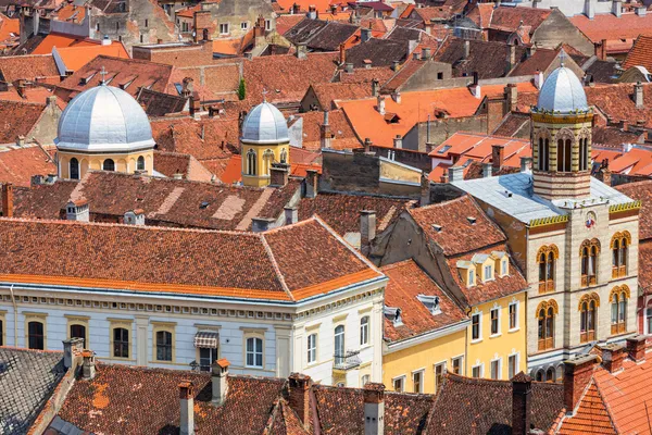 Vista aérea da Cidade Velha, Brasov, Transilvânia, Roménia — Fotografia de Stock