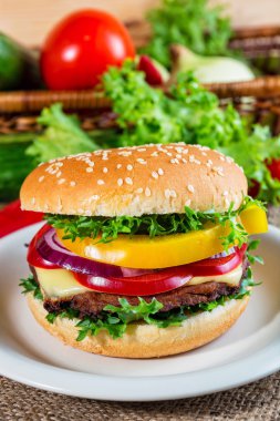 taze sebze, ev yapımı hamburger yakın çekim