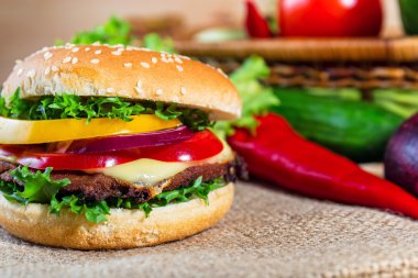 taze sebze, ev yapımı hamburger yakın çekim