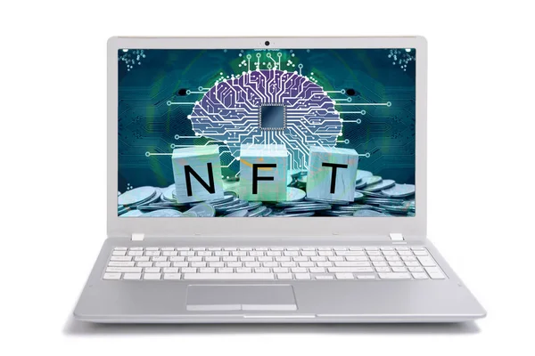 Laptop Nft Koncepció Kép Képernyőn Fehér Háttér Nft Nem Helyettesíthető — Stock Fotó