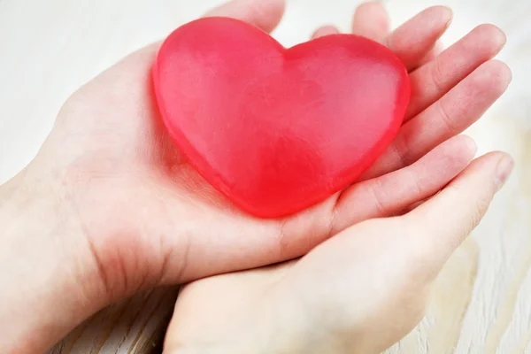 Heart in hands. — Stock Photo, Image