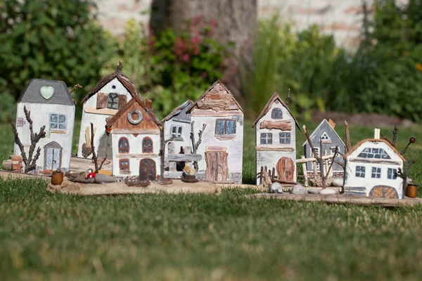 Old Wooden Houses Model Green Grass — Stock Photo, Image