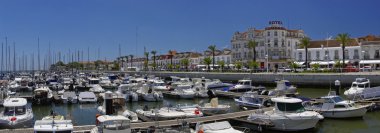 Marina vila real de Santo antonio. Portekiz sınır kasabası