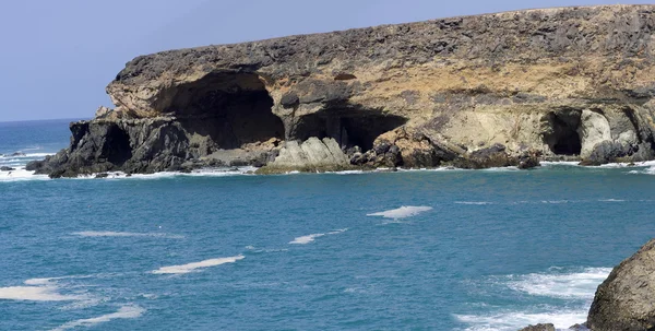 Cliff kusten vid ajuy - fuerteventura — Stockfoto