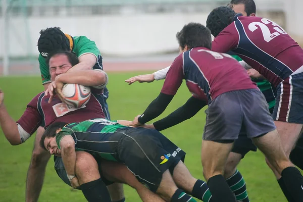 Caldas da rainha, Portekiz - 17 Kasım: caldas rugby clube vs clube Ragbi de evora - 1st division oyun 17 Kasım 2012 de caldas da rainha, Portekiz