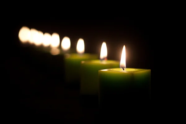 Kaarsen in het donker — Stockfoto