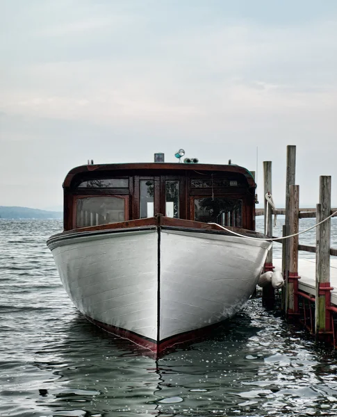 Yay bir antika yolcu tur teknesi — Stok fotoğraf
