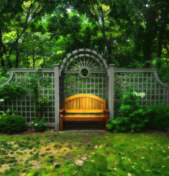 Bench Een Formele Tuin Eenzaamheid Vredesconcept — Stockfoto
