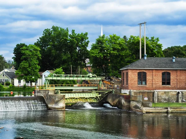 Энергогенерирующая Плотина Реке Сенека Болдуинсвилле Нью Йорк — стоковое фото