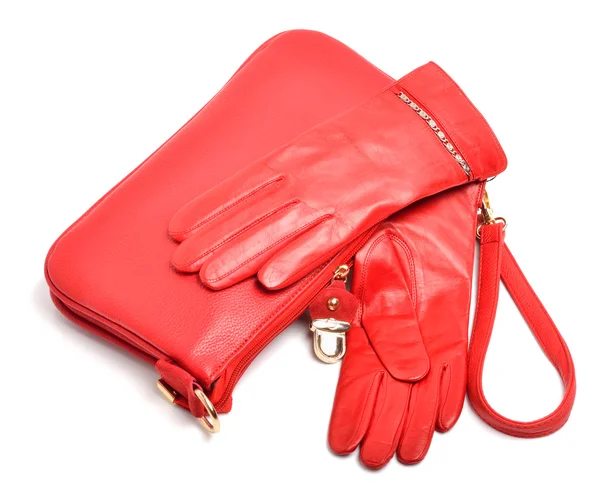 Elegante mujer bolsa de cuero rojo y guantes — Foto de Stock