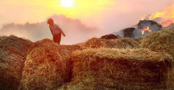 gün batımı ve ateş kız