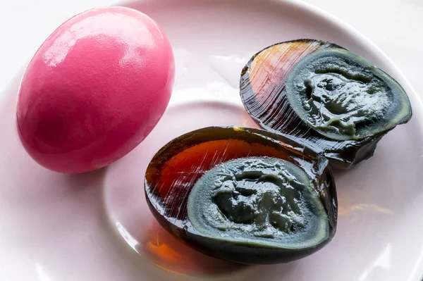 bin yaşındaki yumurta.