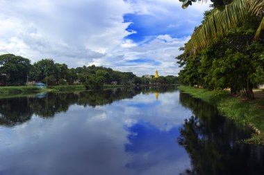 Shwe pann myaing pagoda.
