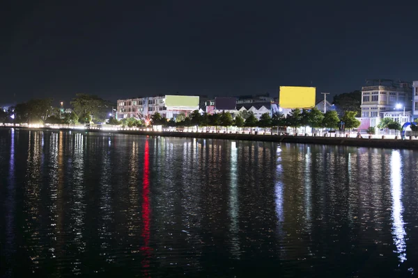 Mandalay weergave bij nacht. — Stockfoto