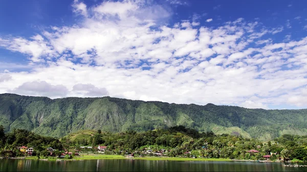 ambarita kilise görünümü.