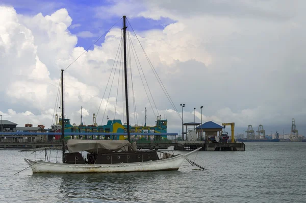 Velho barco . — Fotografia de Stock