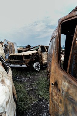 15.07.2022, Ukrayna Savaşı: Irpin, Bucha bölgesinde bir çöp yığını.