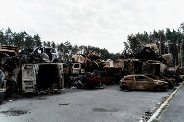 2022 Ірпін Район Буча Україна Зруйновані Війною Автомобілі — стокове фото