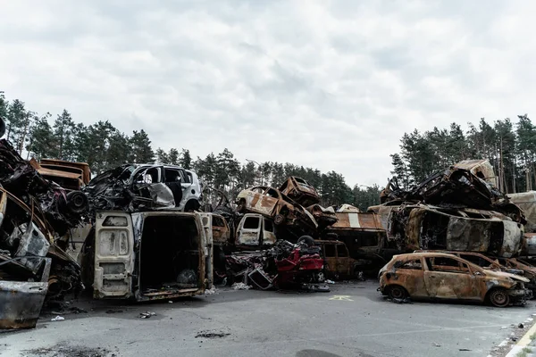 2022 Ірпін Район Буча Україна Зруйновані Війною Автомобілі — стокове фото