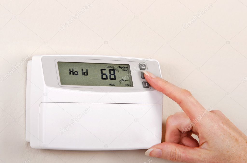 Adjusting and setting thermostat