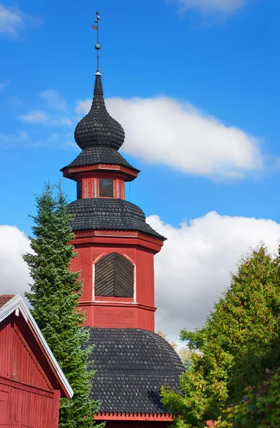 Oude kerk klokkentoren uit de 18de eeuw — Stockfoto