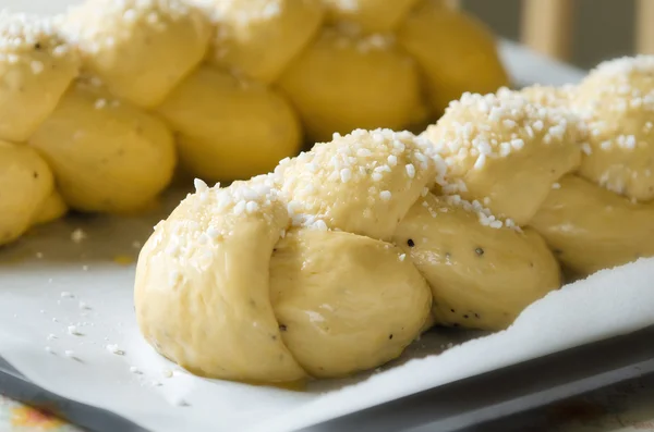 Pasta per pane dolce intrecciata — Foto Stock