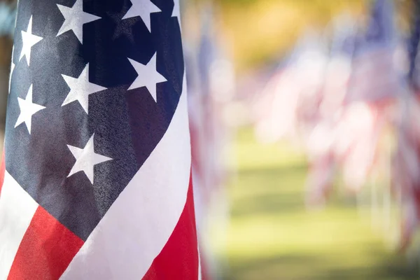 Primo Piano Una Bandiera Americana Fila Giorno Commemorativo Giorno Indipendenza Fotografia Stock