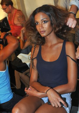 Miami - 21 Temmuz: model alır hazır mara hoffman mayo koleksiyonu için ilkbahar yaz 2013 mercedes-benz moda haftası 21 Temmuz 2012 tarihinde miami, yüzmek, fl