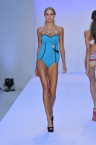 MIAMI - JULY 20: Model walks runway at the Poco Pano Swim Collection for Spring Summer 2013 during Mercedes-Benz Swim Fashion Week on July 20, 2012 in Miami, FL — Stock Photo, Image